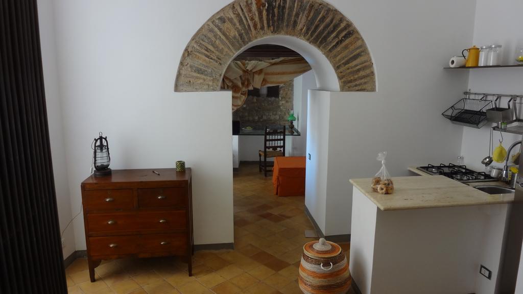 Torrione San Lorenzo I Terracina Exteriér fotografie