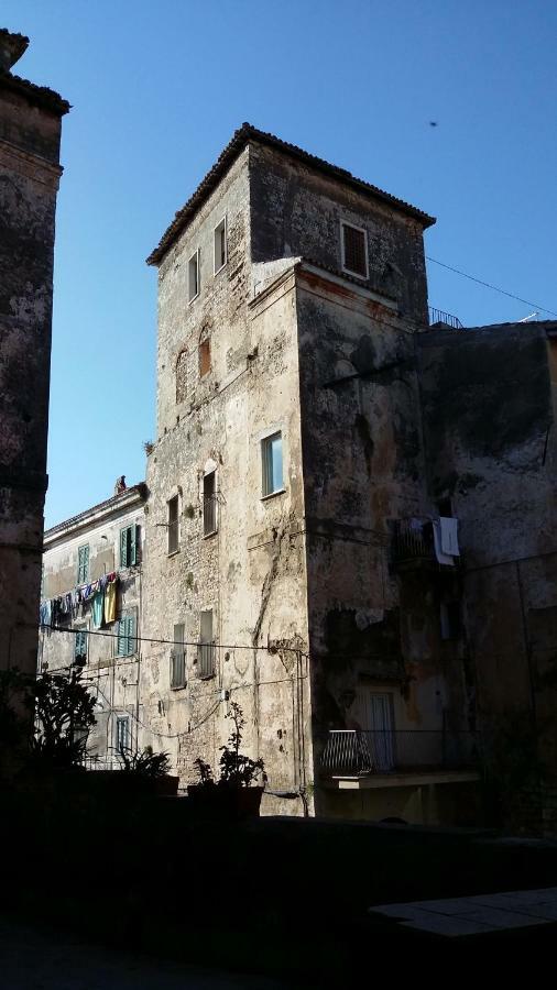 Torrione San Lorenzo I Terracina Exteriér fotografie